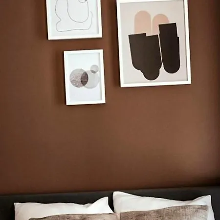 Modern Serviced Studio Downtown بيت للعطل براغ